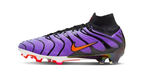 Nike's Mercurial Superfly 9 FG "Voltage Purple" Football Boot is ...