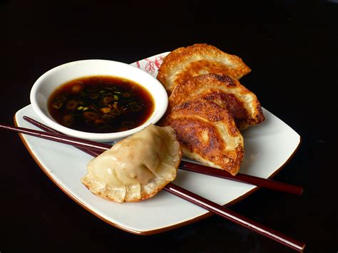 POT STICKERS | Food People Want