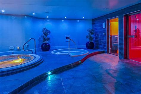 David Lloyd Spa Day For 2 | Spa deals in Gloucestershire | Wowcher