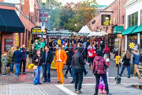 Massachusetts - Salem at Halloween (Haunted Happenings) | Robert Gillis New England Photography