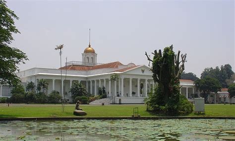 Bogor Presidential Palace | Travel to Bogor Indonesia