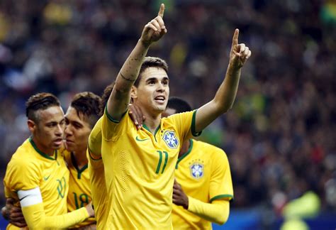 VIDEO Brazil 3-1 France Highlights, Goals: Oscar, Neymar Flurry Drops French | IBTimes