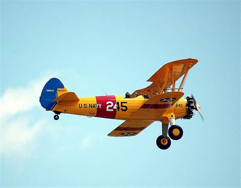 Airplane Flying Against Sky · Free Stock Photo