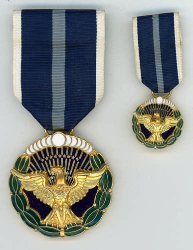 Presidential Citizen’s Medal – Floyd's Medals