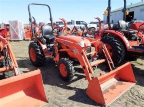 Kubota B2320 Tractor