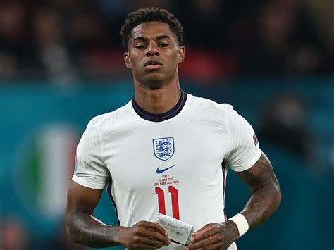 England manager Gareth Southgate explains Marcus Rashford omission from ...