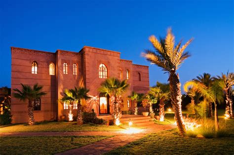 moroccan houses exterior - Google Search Moroccan House Plan, Moroccan House Exterior, Moroccan ...