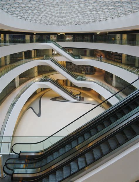 Galaxy Soho by Zaha Hadid Architects | Great interior | Shopping mall ...