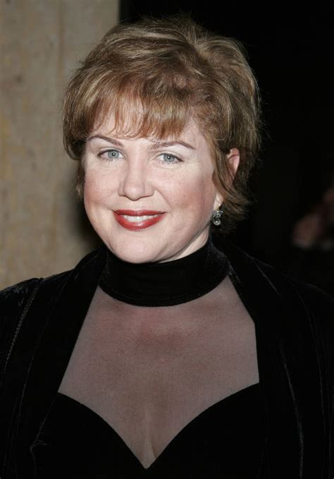 Shrill: Julia Sweeney (SNL) Joins Hulu Comedy Series | Julia sweeney ...