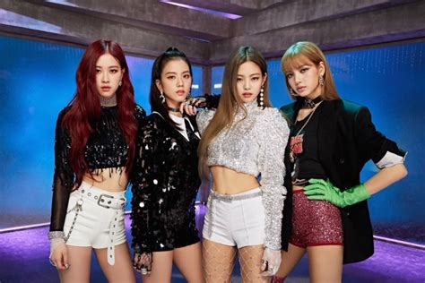 BLACKPINK Makes History As “DDU-DU DDU-DU” Becomes 1st K-Pop Group MV ...