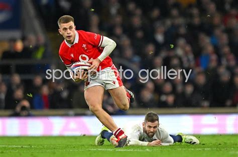 Cameron Winnett Wales v England Twickenham Six Nations 2024 Images ...