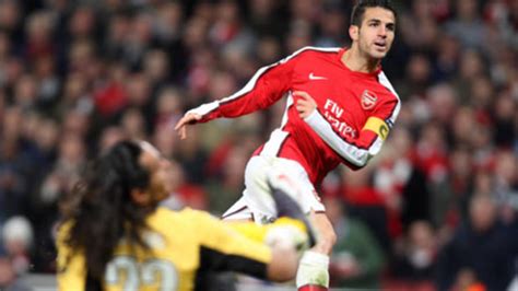 Arsenal 4 - 1 AZ Alkmaar - Match Report | Arsenal.com