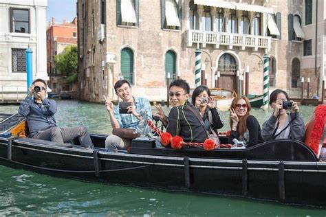 Venice Gondola Ride & extra meal break at illy Caffè 2024