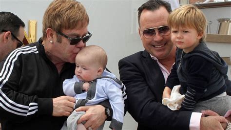 21 Interesting facts about Elton John