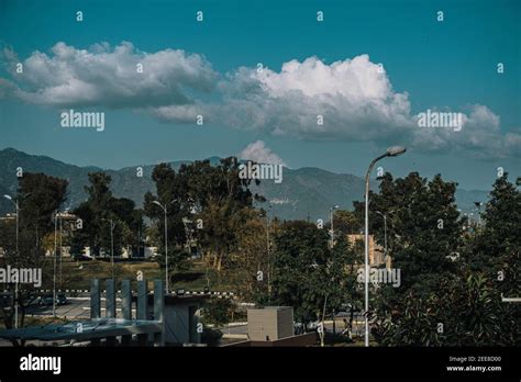 Islamabad skyline hi-res stock photography and images - Alamy