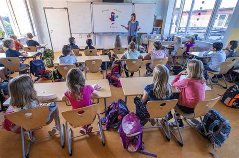 Germany shuts 2 newly reopened schools after teacher, student contract ...