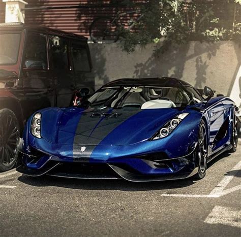 Koenigsegg Agera R - Blue Sports Car