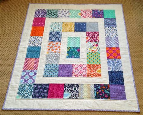 Baby Quilt Patterns Using 5 Inch Squares Unique Sew Me Charm Pack Quilt Quilting 15 Pinterest ...