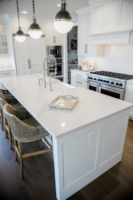 "Statuario Maximus" Caesarstone - Kitchen - Chicago - by Stone Experts Corp. | Houzz UK