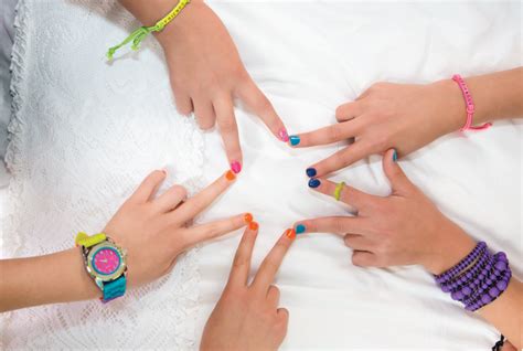 Kids Nail Salon Bellevue | Kids Pedicure WA | Kids Manicure 98052 ...