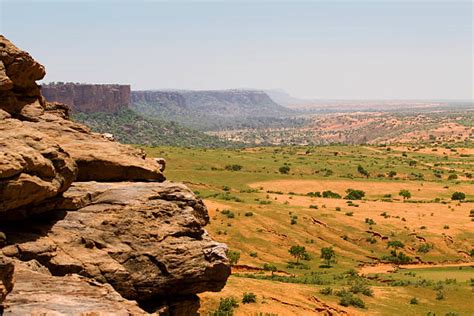 Bandiagara Escarpment Stock Photos, Pictures & Royalty-Free Images - iStock