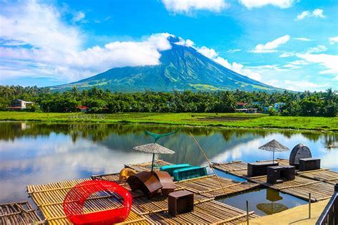 DIY Itinerary + Travel Guide to Bicol: Legazpi, Naga and Caramoan