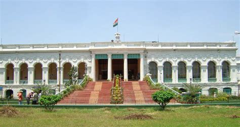 National Library Kolkata (Timings, History, Entry Fee, Images, Location ...