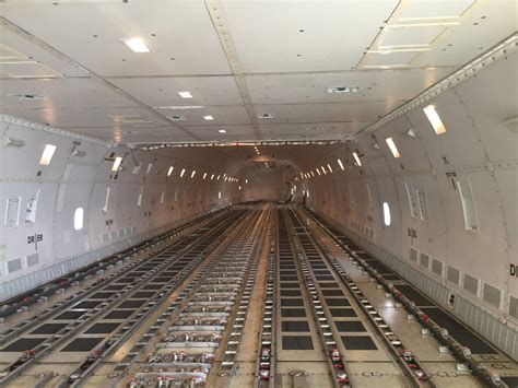 Inside a Boeing 747 freighter — Allplane