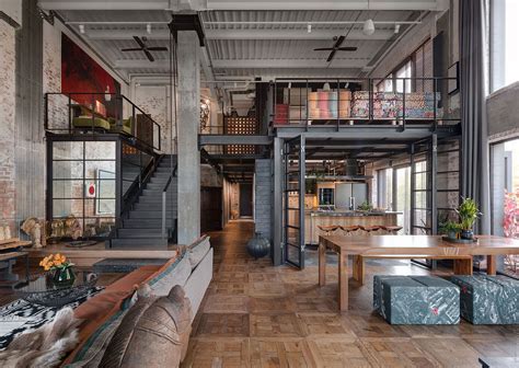 Un loft avec terrasse à la décoration industrielle inspirée par l'Asie | Industrial loft design ...