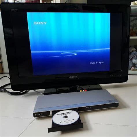 Sony Bravia 32 inch TV & DVD player, TV & Home Appliances, TV ...