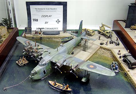 INCOMING - 1:72 SHORT SUNDERLAND FLYING BOAT FROM... NO, NOT AIRFIX ...