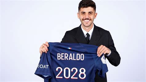 Lucas Beraldo signs for Paris Saint-Germain until 2028