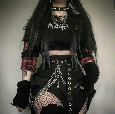 Goth/Grunge Aesthetic