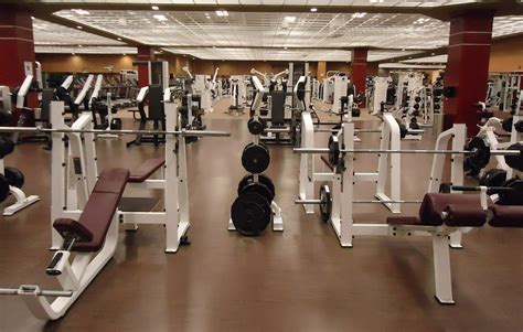 Free Images : structure, interior, equipment, room, gym, workout, muscle, inside, sports ...