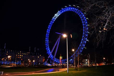 #giant ferris wheel #london eye at night #london uk #millennium wheel # ...