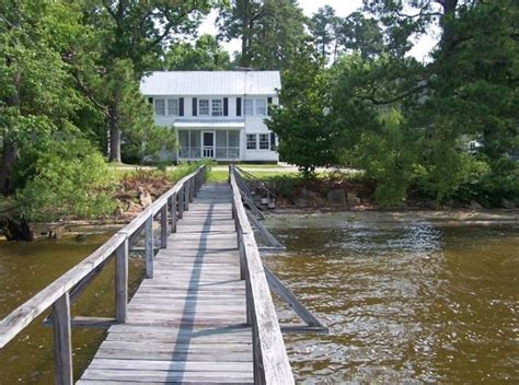 The Mill House at Lake Waccamaw - Lake Waccamaw | Vacation books, House, Lake