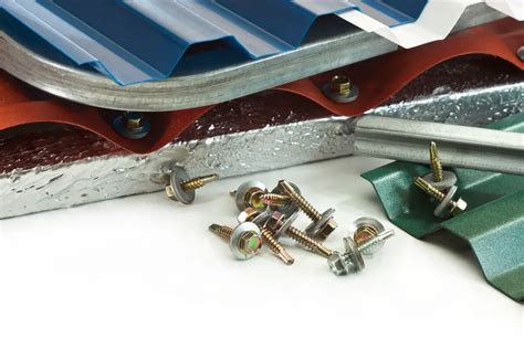 Best Screws for Metal Roofing in 2024 - Myrooff.com