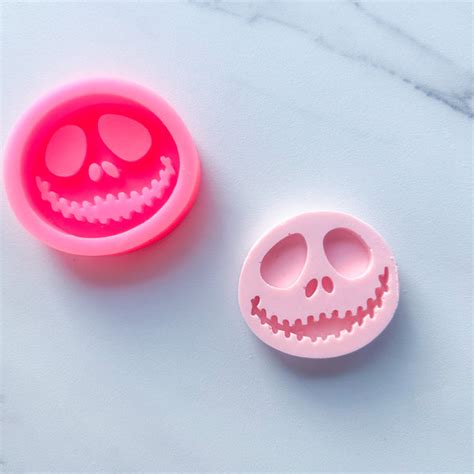 JACK SKELLINGTON FACE MOLD – ItWasAllADreamShop