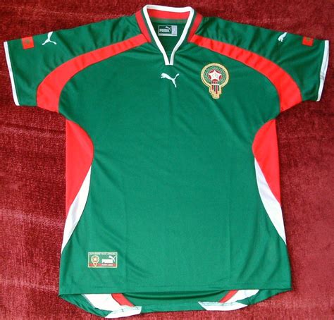 Morocco Home football shirt 2000 - 2001. Added on 2014-04-03, 21:15