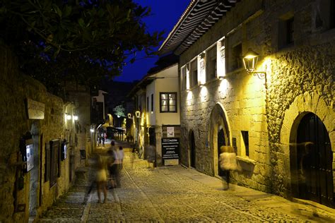 Santillana del Mar at Night (4) | Picos de Europa | Pictures | Spain in ...