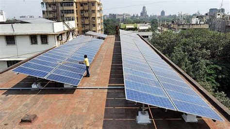 Gujarat government stops paying subsidies to rooftop solar scheme ...