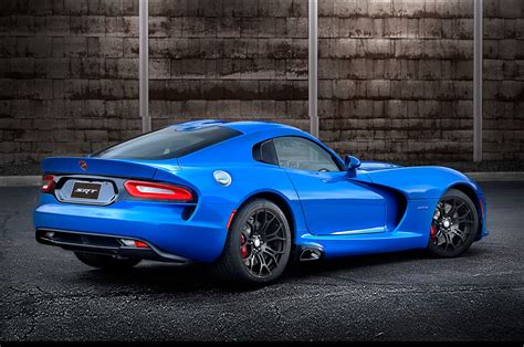 2015 Dodge Viper SRT Price Slashed $15,000 amidst Stagnant Sales