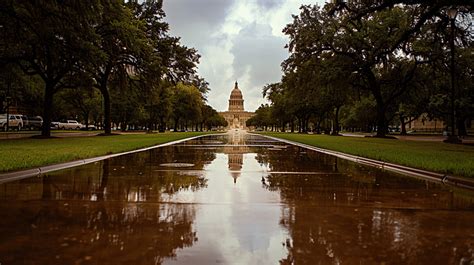 The Texas State Capitol Building Night Background, Blue, Dome ...