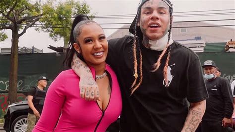 6ix9ine Is Expanding His Family With His Girlfriend - Indigo Music