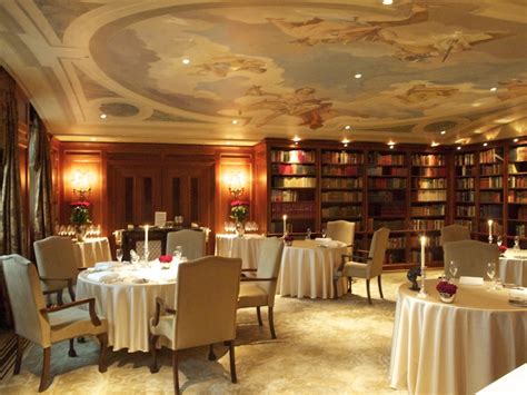 Lorenz Adlon Esszimmer in Berlin - 2 Michelin stars (review by ...