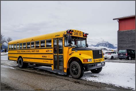 Ein AmTran School Bus ... Foto & Bild | straße, oldtimer, autos Bilder auf fotocommunity