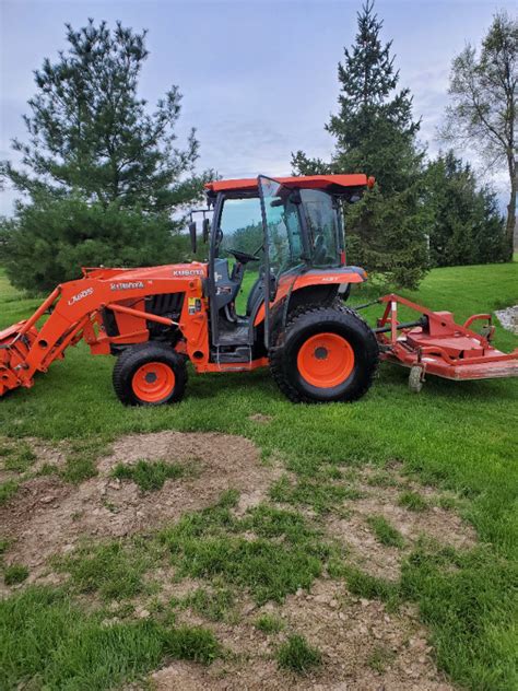 Kubota L3560 HST 4x4 loader mower 400hrs. | Other | St. Catharines | Kijiji