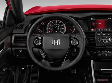 2017 Honda Accord: 192 Interior Photos | U.S. News