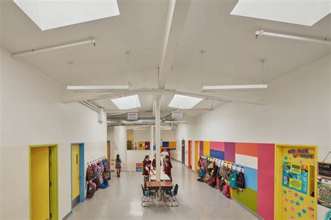 Academia Moderna Charter School - JFAK Architects