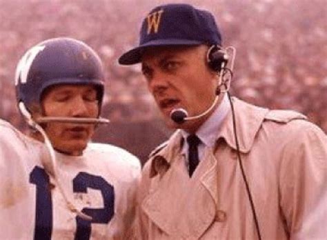 Legendary coach Bud Grant going into Bombers Ring of Honour | CBC News